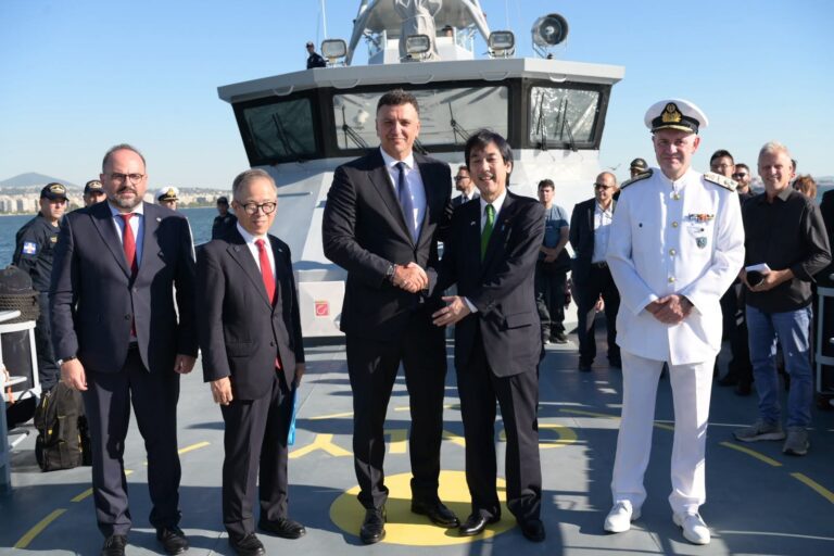 Ελλάδα-Ιαπωνία: Ενίσχυση συνεργασίας σε ναυτιλία, λιμένες και ναυπηγεία