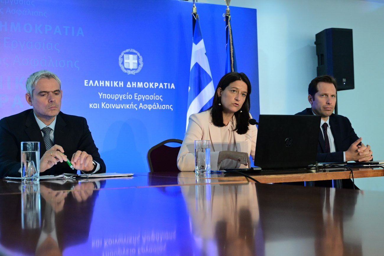 Εργασιακό νομοσχέδιο: Ελαστικοποίηση εργασιακών σχέσεων - Στον πυρήνα των αλλαγών ο εργάσιμος χρόνος 1 Εργασιακό νομοσχέδιο: Ελαστικοποίηση εργασιακών σχέσεων - Στον πυρήνα των αλλαγών ο εργάσιμος χρόνος