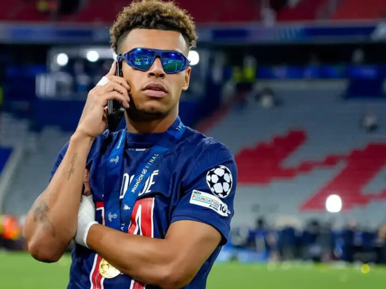 Η PSG περιορίζει σε μία ώρα το κινητό για τους νεαρούς αθλητές της