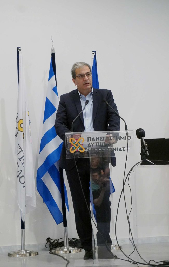 Απονομή πιστοποιητικών σε επαγγελματίες