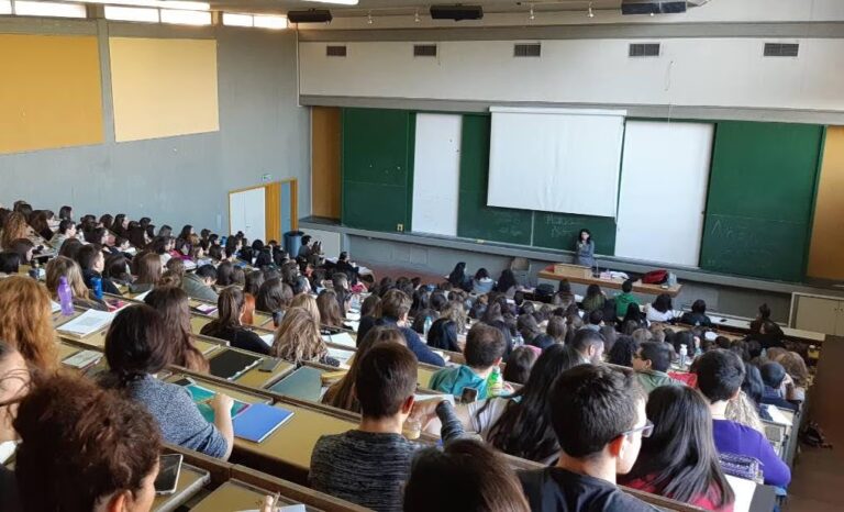 Λήγει σήμερα η προθεσμία για τις ηλεκτρονικές εγγραφές στα ΑΕΙ