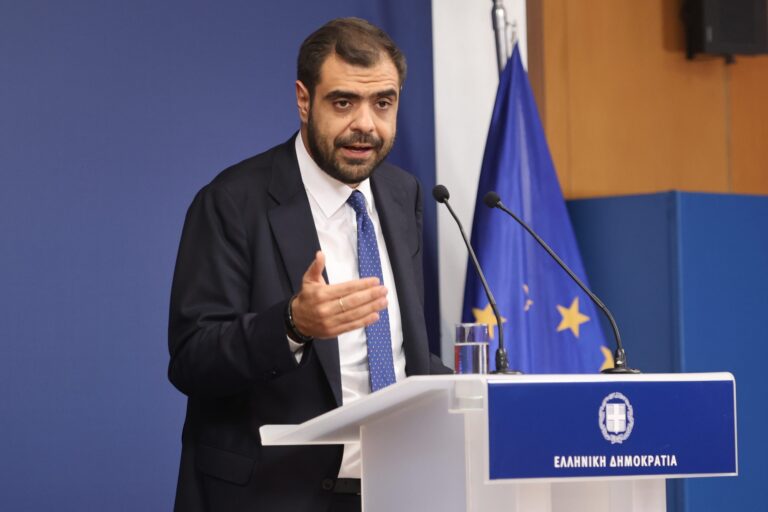 Μαρινάκης: Η πρόταση του ΠΑΣΟΚ για κόκκινα δάνεια απειλεί τις τράπεζες