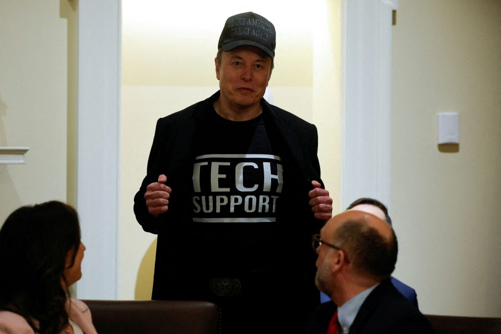 Μεγαλώνει το χάσμα - Η νέα ευθεία απειλή Τραμπ στην Ευρωπαϊκή Ένωση 1 Μεγαλώνει το χάσμα - Η νέα ευθεία απειλή Τραμπ στην Ευρωπαϊκή Ένωση