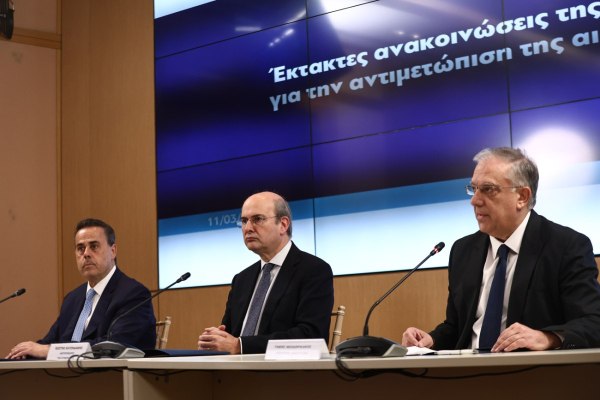 Νέα κρίση, παλιά συνταγή: Ειδικοί αξιολογούν τα κυβερνητικά μέτρα για τις ανατιμήσεις λόγω πολέμου 1 Νέα κρίση, παλιά συνταγή: Ειδικοί αξιολογούν τα κυβερνητικά μέτρα για τις ανατιμήσεις λόγω πολέμου