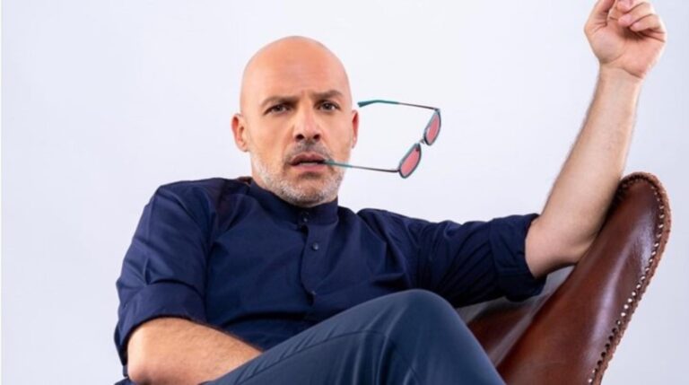 Νίκος Μουτσινάς: Γιόρτασε τα γενέθλιά του στον αέρα και μίλησε για τη χαρά