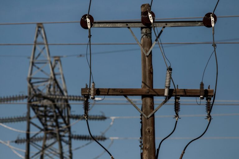 Νομοσχέδιο ΥΠΕΝ: Μείωση 50% στις χρεώσεις ΥΚΩ για την πρώτη κλίμακα