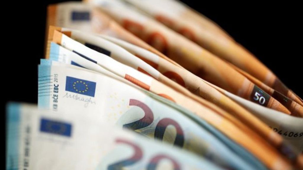 Πράσινες δεξιότητες: Πάνω από 34.000 αιτήσεις για το voucher ύψους €400 της ΔΥΠΑ 3 ΔΥΠΑ: Αρχίζουν οι αιτήσεις για 25.000 ανέργους με επίδομα 400 ευρώ