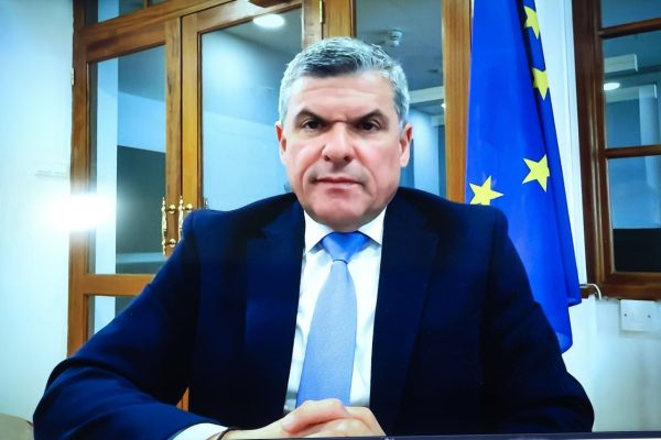 Σταύρος Παπασταύρου: Ψήφος εμπιστοσύνης από Chevron - Τέλος Απριλίου η προκήρυξη του διαγωνισμού για τα blocks 1 Σταύρος Παπασταύρου: Ψήφος εμπιστοσύνης από Chevron - Τέλος Απριλίου η προκήρυξη του διαγωνισμού για τα blocks