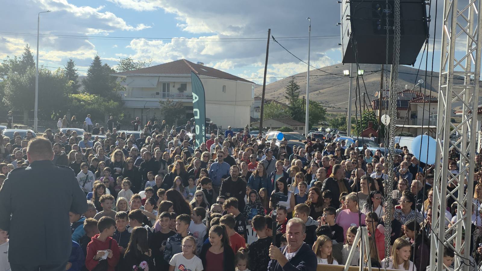 Κοζάνη: Πλήθος κόσμου στη δράση της Τροχαίας στα Κοίλα με κλήρωση 70 ποδηλάτων 3 Εκδήλωση της Τροχαίας Κοζάνης
