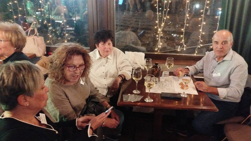 Κοζάνη: Απόφοιτοι του 1976 ξανασυναντήθηκαν 50 χρόνια μετά στο «Δέκα»