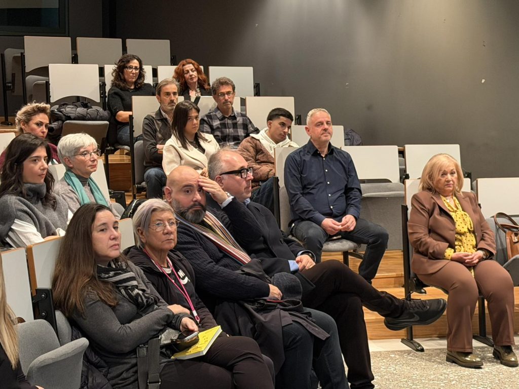 Κοζάνη: Εγκαινιάστηκε στις 31/10 η έκθεση «Χρονοστιβάδα» με 45 ιστορίες για τη Θεσσαλονίκη